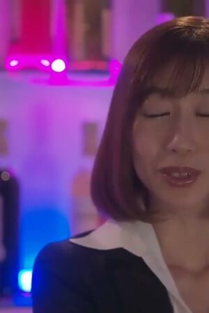Nữ thần Sumire Kurokawa bùng cháy trong JUQ-025
