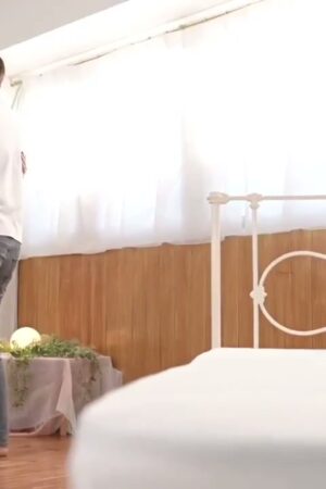 Azumi Tomaru JUQ-293: Biểu tượng quyến rũ và đẳng cấp thượng lưu