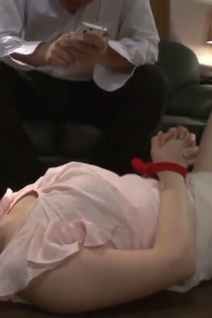 Yui Nishikawa trong MIDE-176: Đỉnh cao mê hoặc và khát khao bất tận