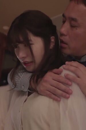 Nàng thơ Ruu Totsuka bùng cháy đam mê trong siêu phẩm STARS-949
