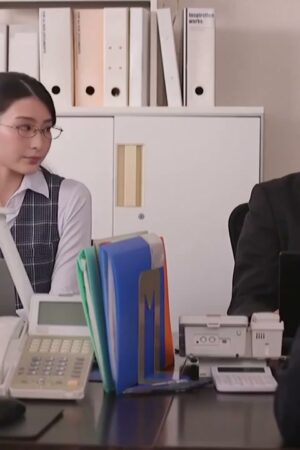 Honjo Suzu trong STARS-591: Đẳng cấp nữ thần và đêm ân ái thăng hoa